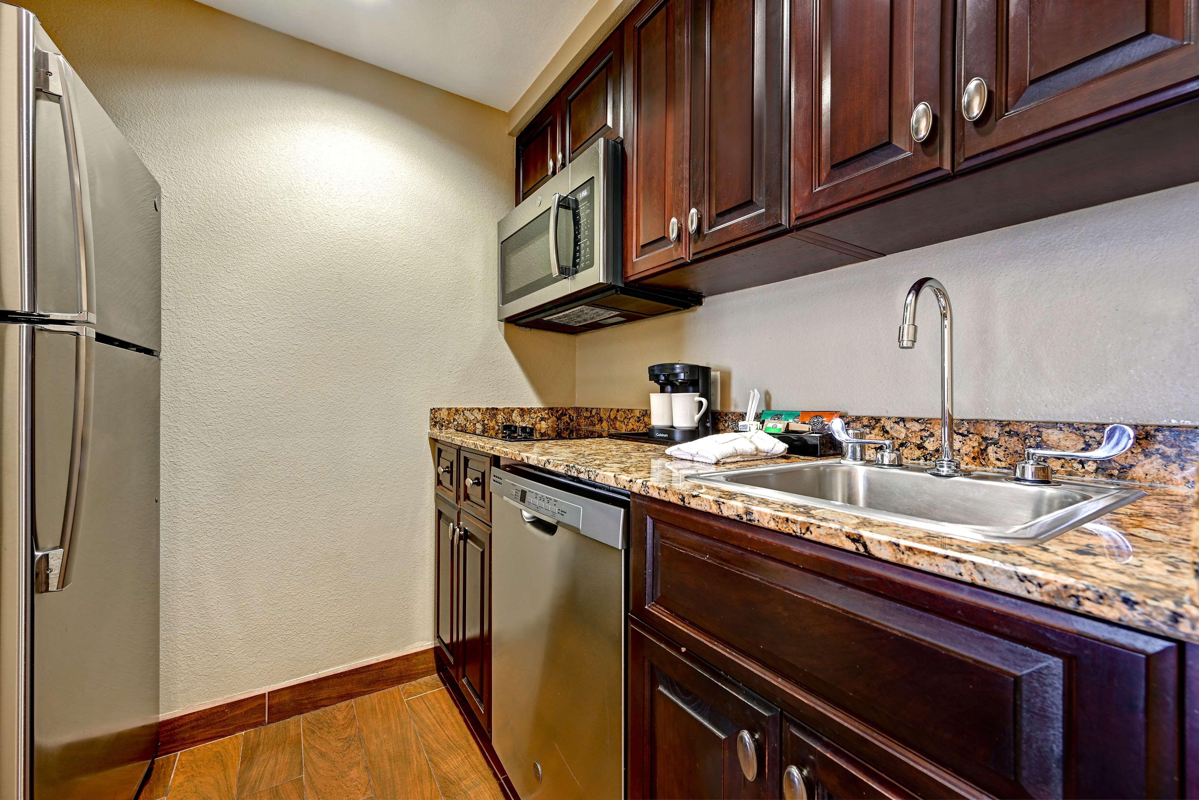Homewood Suites By Hilton Albuquerque Airport Екстериор снимка