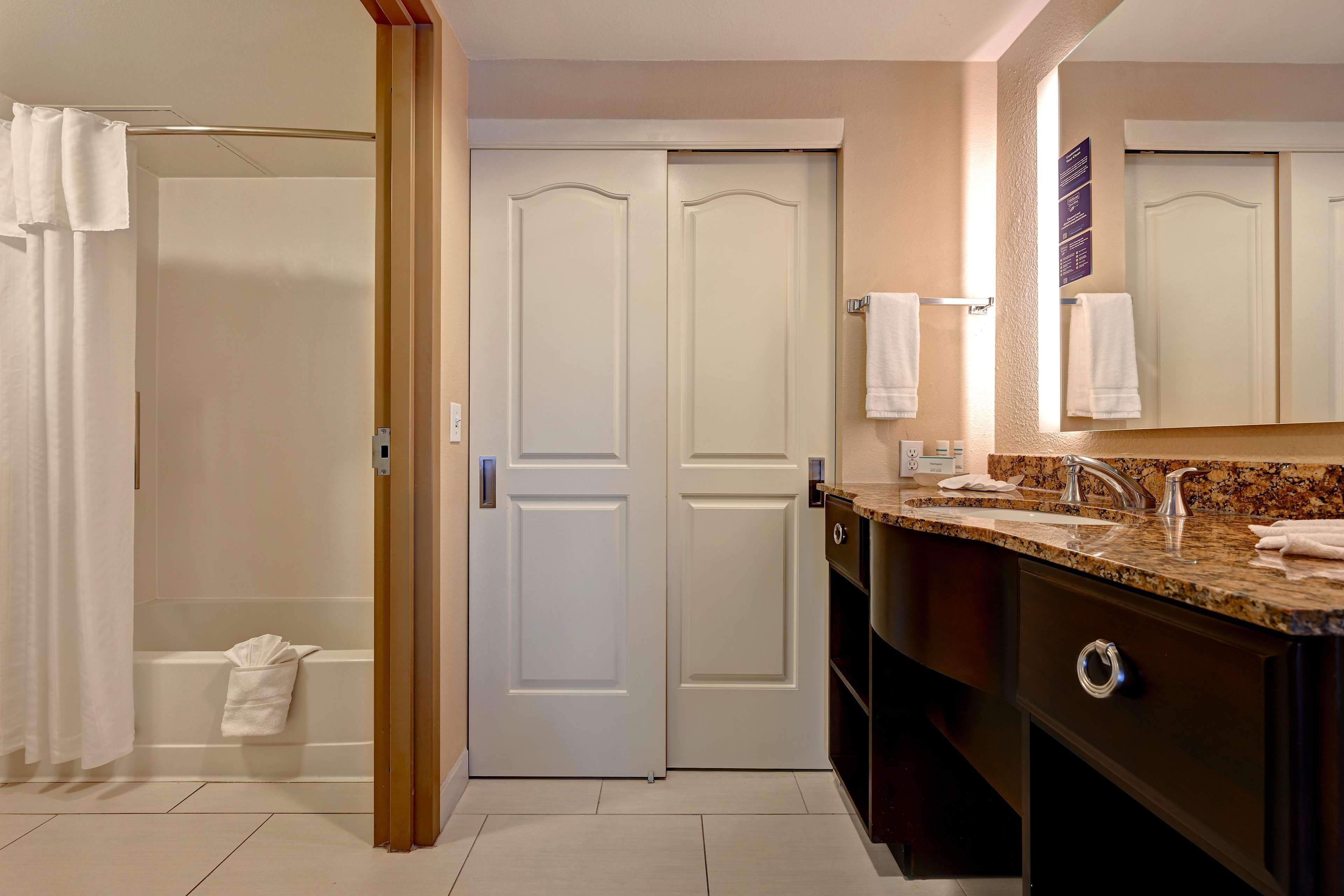 Homewood Suites By Hilton Albuquerque Airport Екстериор снимка