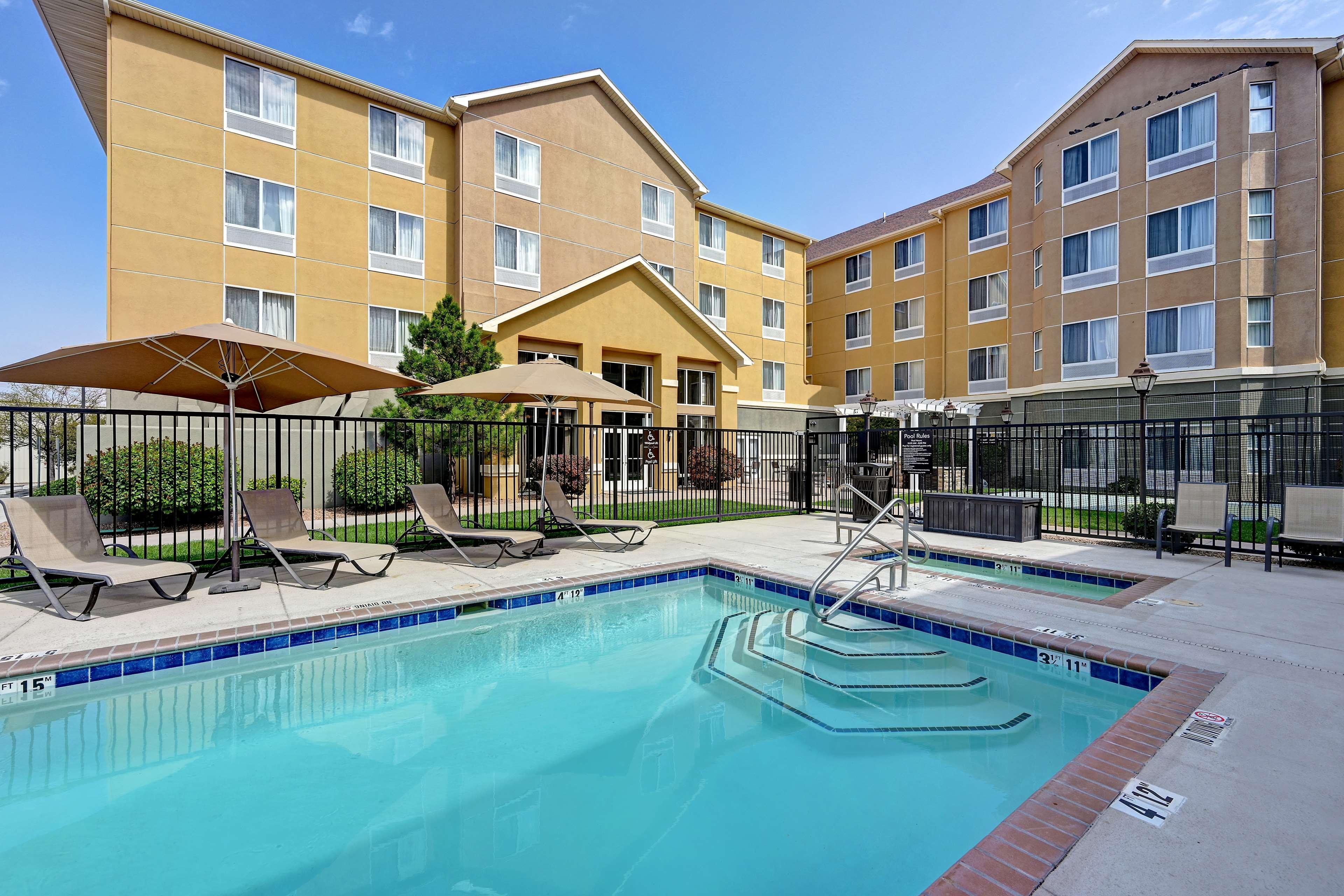 Homewood Suites By Hilton Albuquerque Airport Екстериор снимка