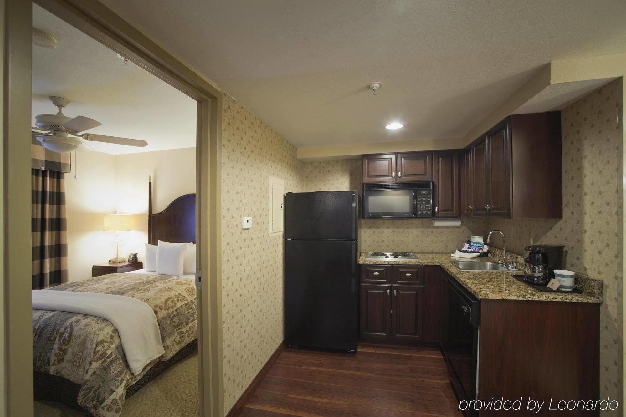 Homewood Suites By Hilton Albuquerque Airport Екстериор снимка